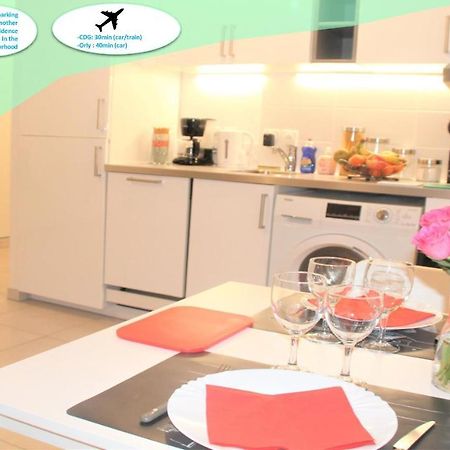Appartement Tout Equipe, Cosy Сен Дени Екстериор снимка